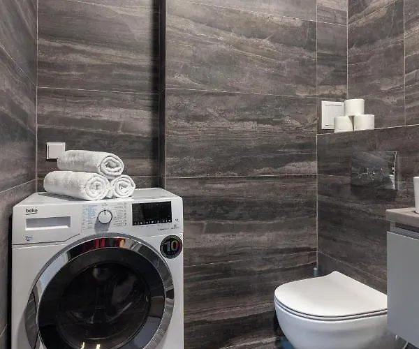 Romari форум Apartment Lviv